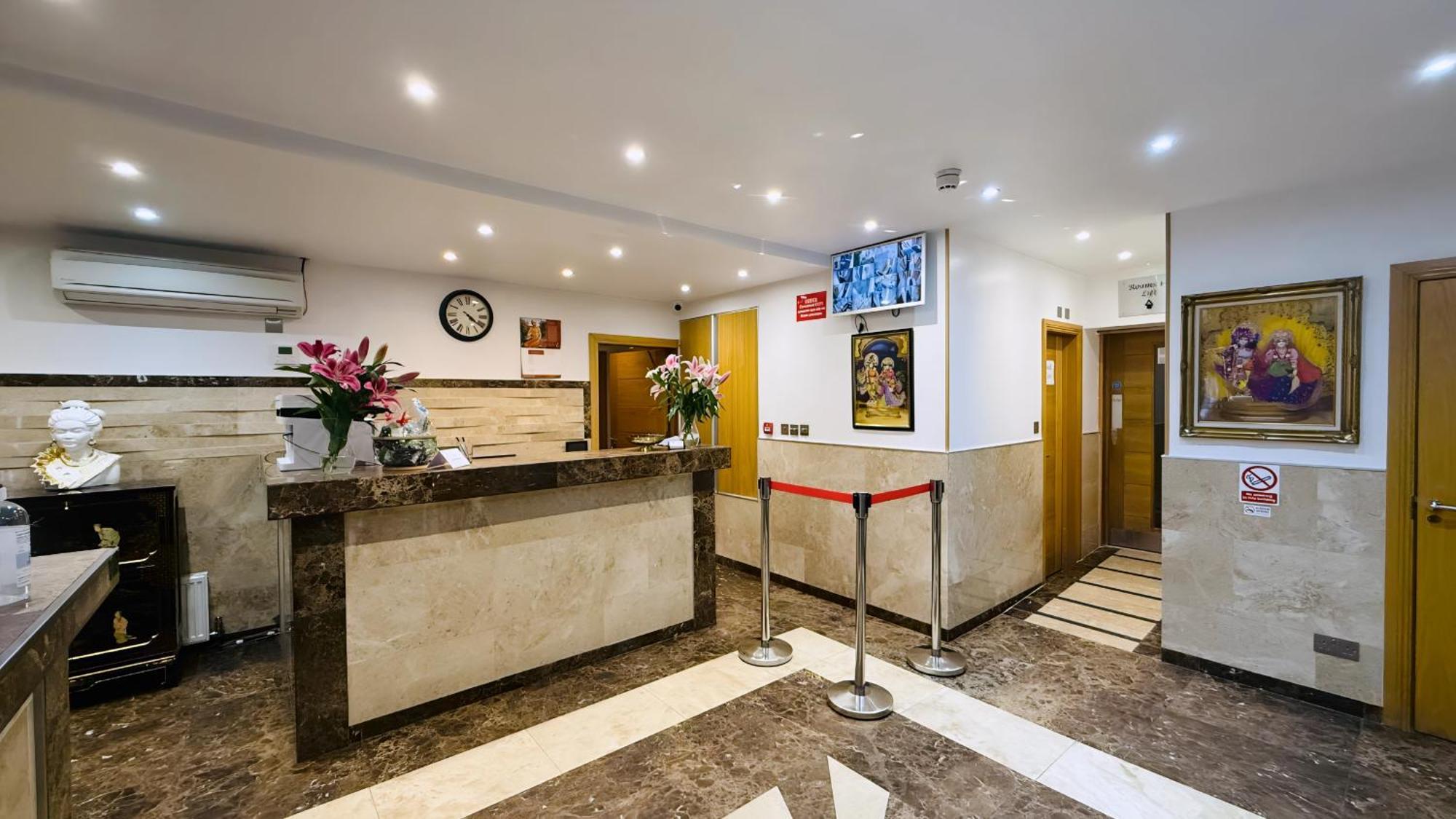 Osborne Aparthotel อีสต์บอร์น ภายนอก รูปภาพ