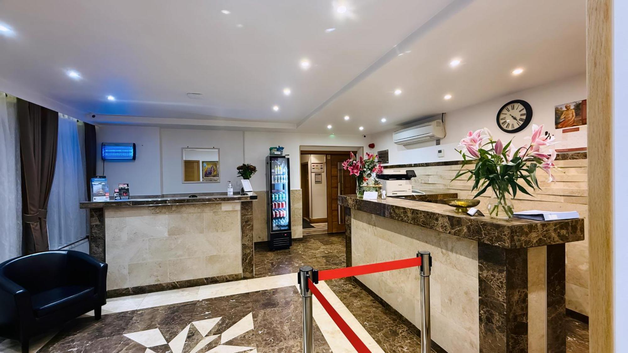Osborne Aparthotel อีสต์บอร์น ภายนอก รูปภาพ